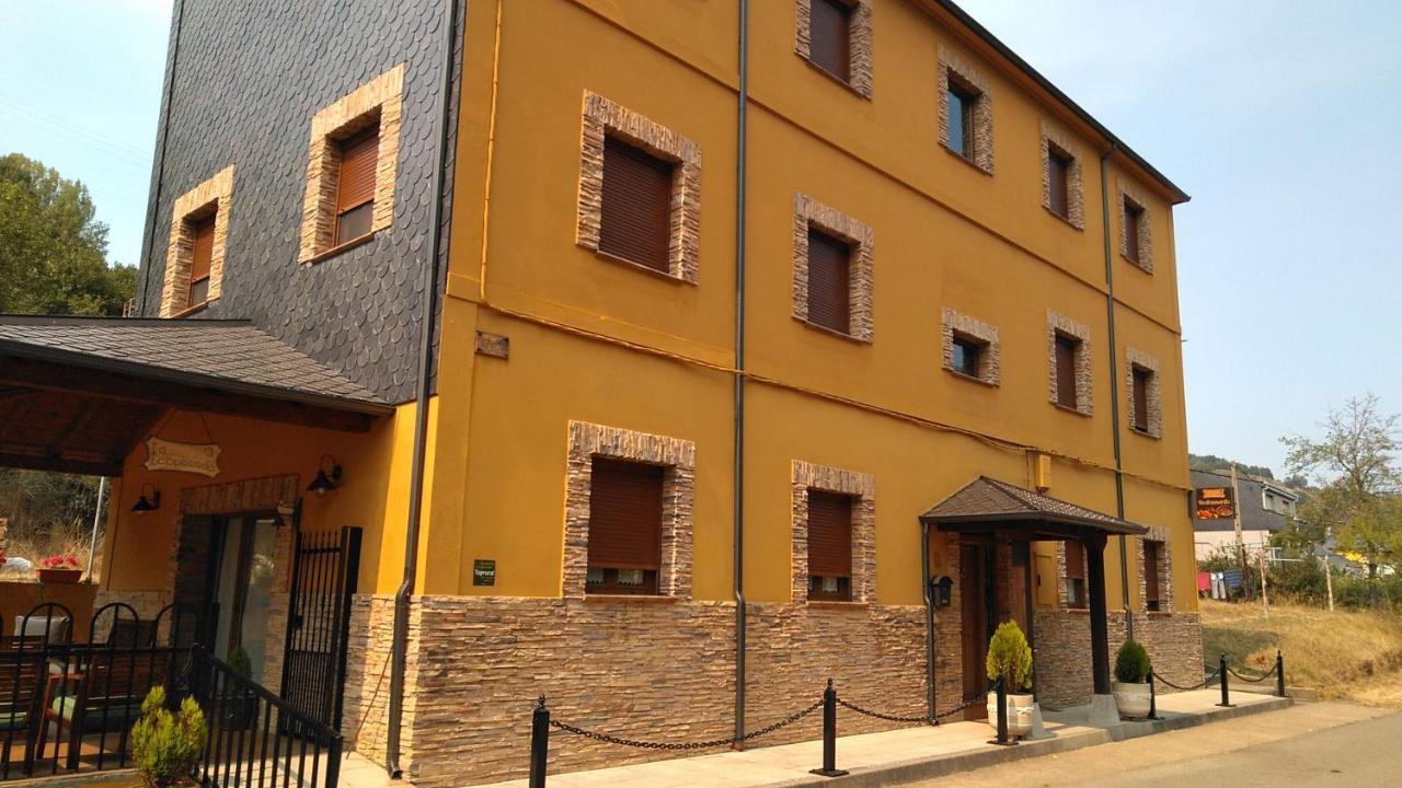 Casa Altobierzo, 9 Habitaciones Y 9 Banos Pobladura de las Regueras Ngoại thất bức ảnh